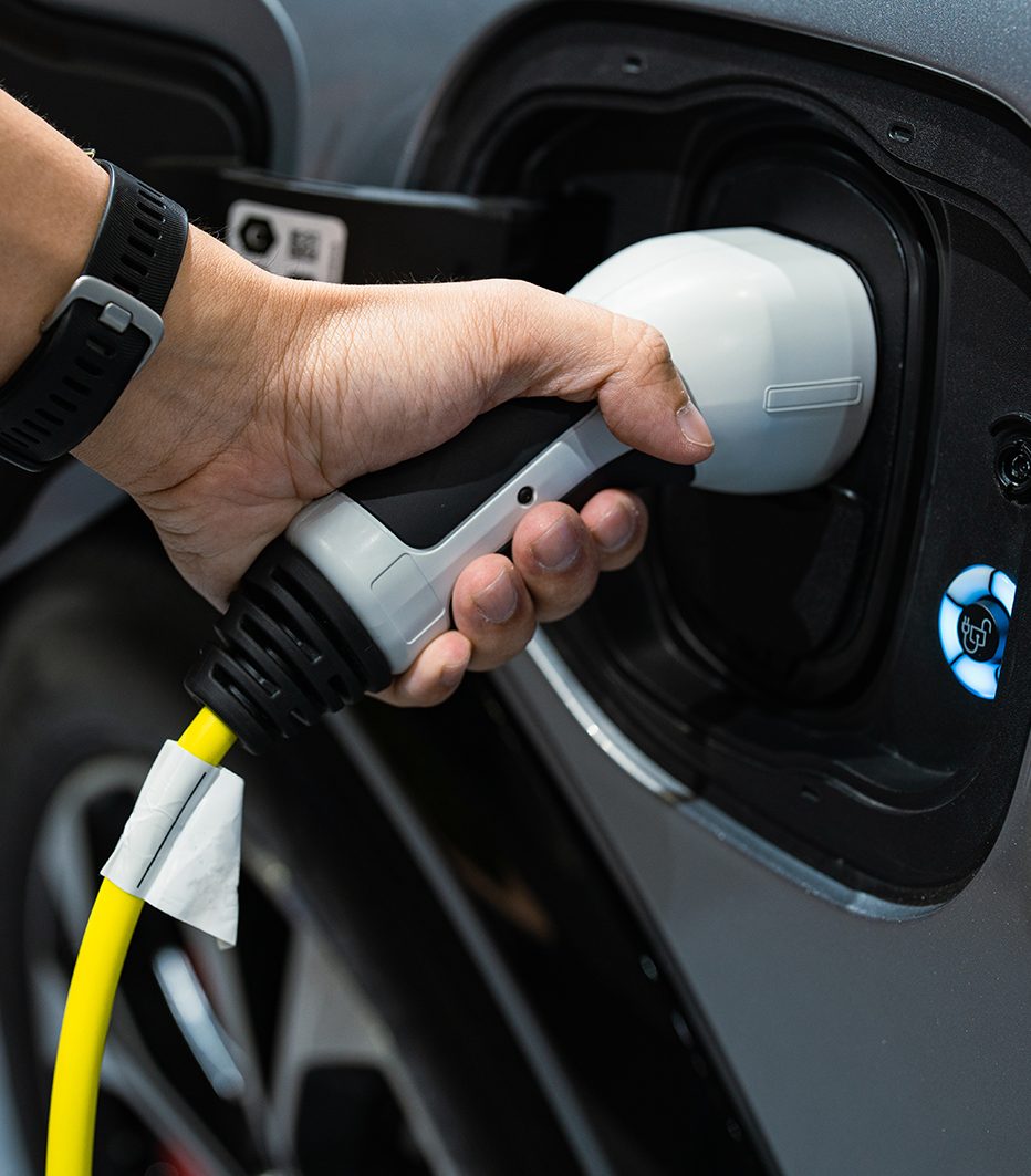 Charging an electric vehicle